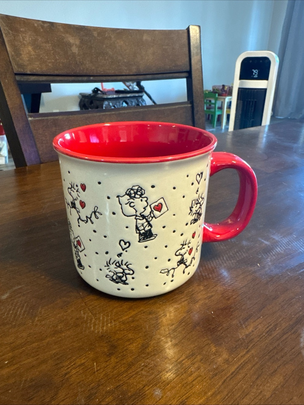 Red and White peanuts snoopy Decorative Ceramic Mug - Home Accents